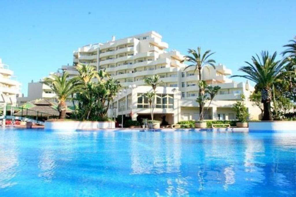 Sol Apartment - C&G Benal Beach Benalmádena Kültér fotó