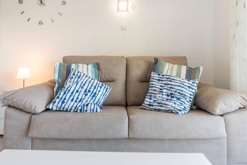 Sol Apartment - C&G Benal Beach Benalmádena Kültér fotó