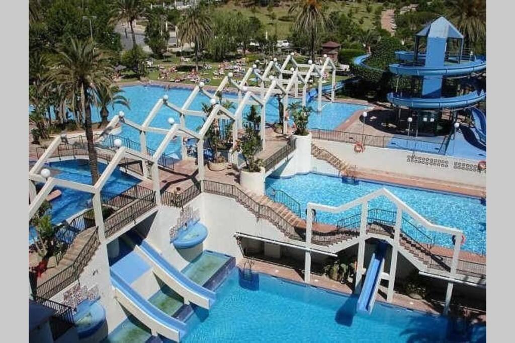 Sol Apartment - C&G Benal Beach Benalmádena Kültér fotó