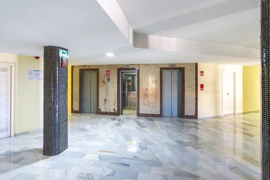 Sol Apartment - C&G Benal Beach Benalmádena Kültér fotó