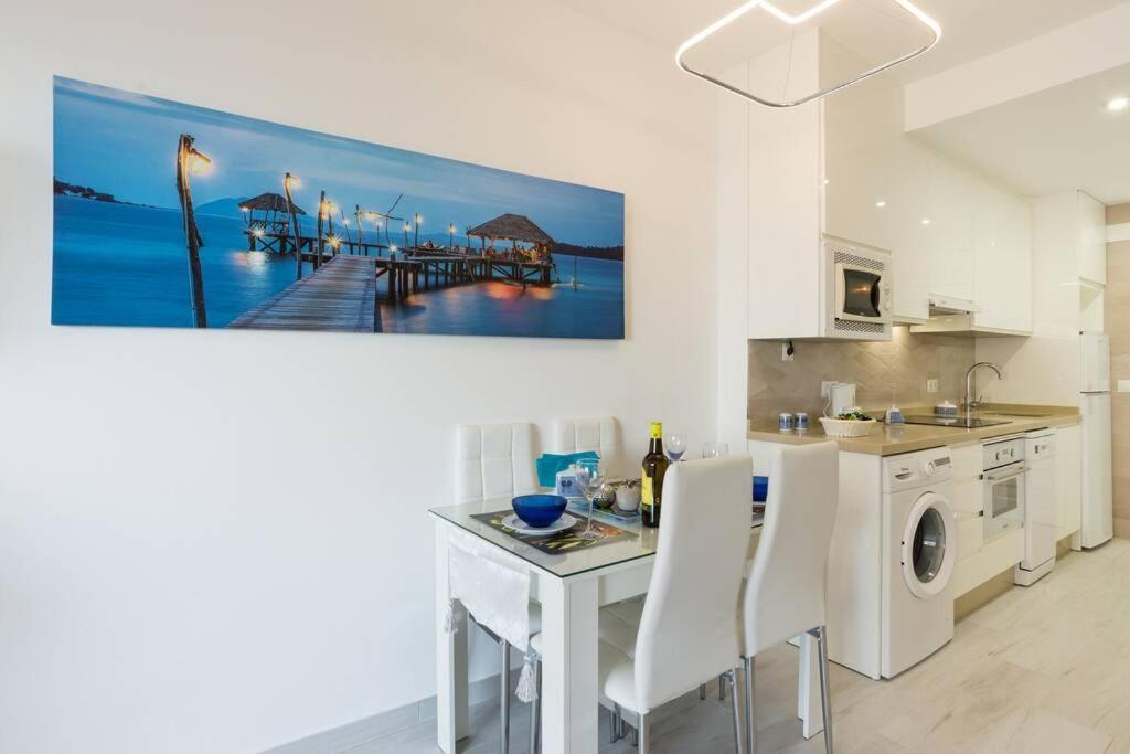 Sol Apartment - C&G Benal Beach Benalmádena Kültér fotó